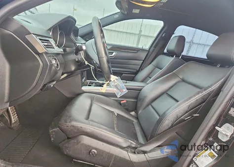 2014 Mercedes-Benz E 350 z USA, uszkodzony, nr VIN WDDHF5KBXEB046207